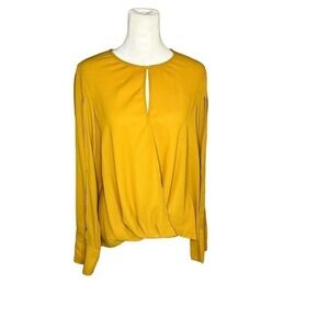 FIFTEEN Twenty Open Wrap Front Blouse Size Medium